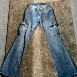 Aeropostale - Flare Mid-Rise Cargo Jean; 000R